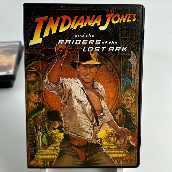 Indiana Jones And The Raiders Of The Lost Ark. Steven Spielberg. - Picture 1 of 4